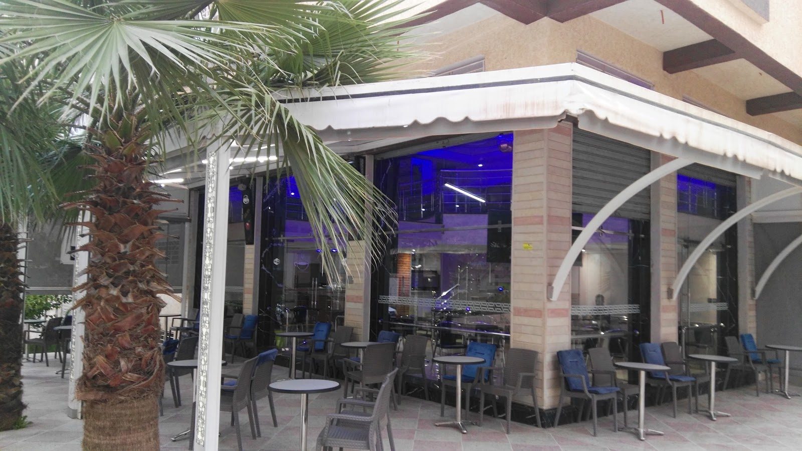 Café JonaGolden - Meknès