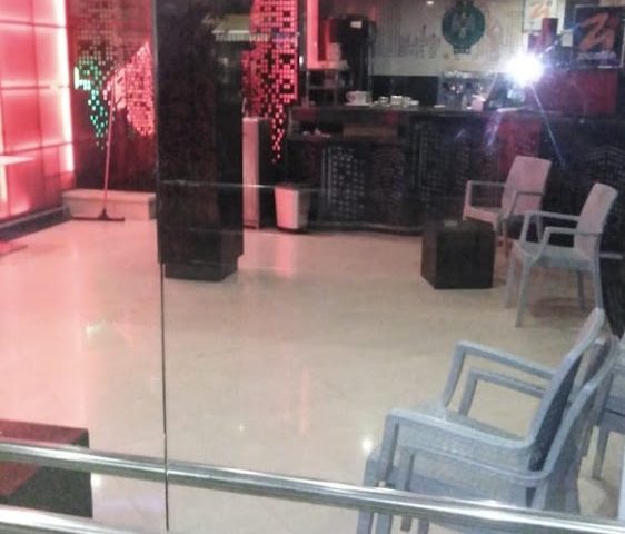Café la petite maison - Sidi Bennour - +212 5233-69195