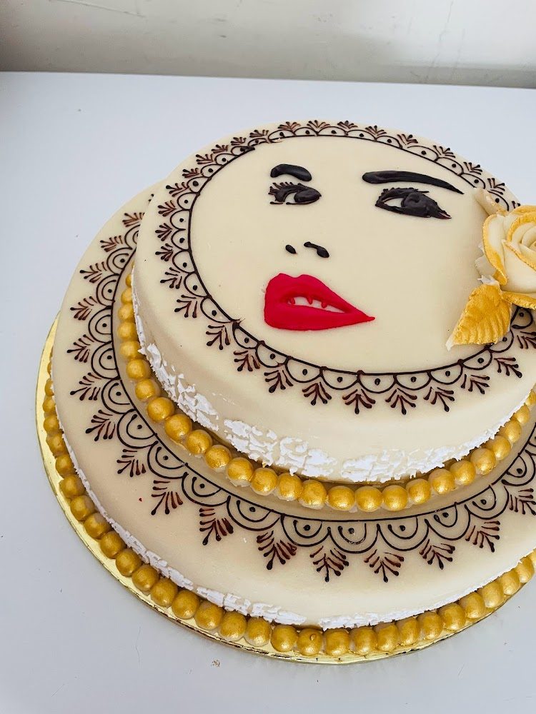 Pâtisserie Macarona de - Salé