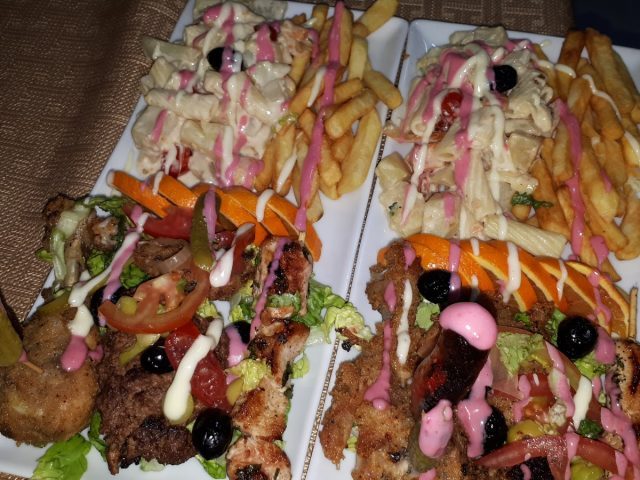 Pizzeria le bon coin souk jamaa Midelt - Midelt - +212 766-737904