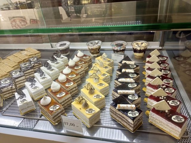 Boulangerie Patisserie Baris - Meknès - +212 80-8543829
