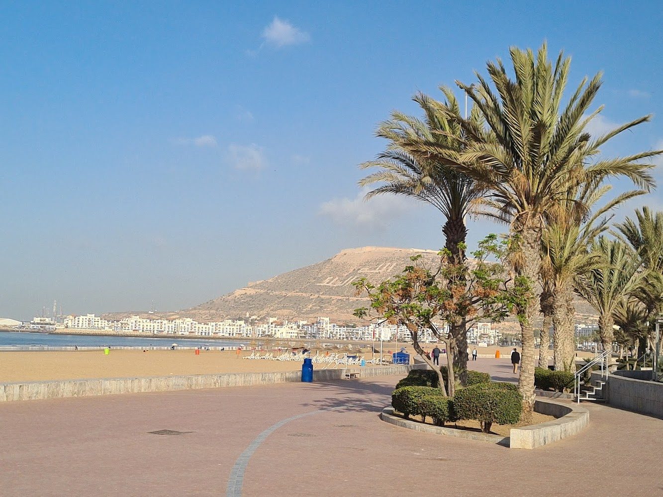 Corniche de la plage d'Agadir - Agadir