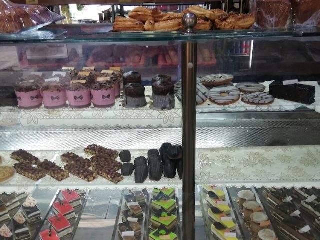 Bolangerie patisserie elotmanie - El Jadida - +212 672-732999