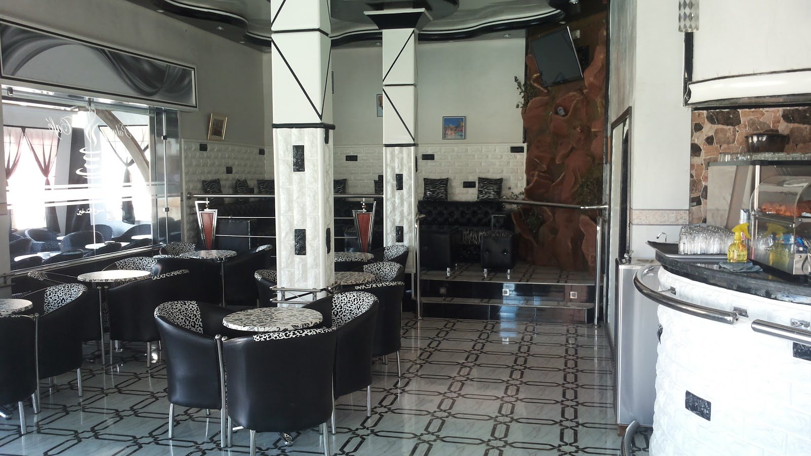 Palm Café - Boujniba