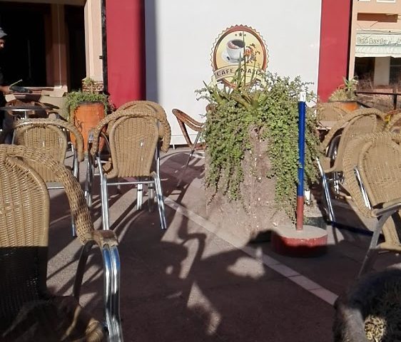 CAFé AMAZIZ - Ouarzazate - +212 5248-90215