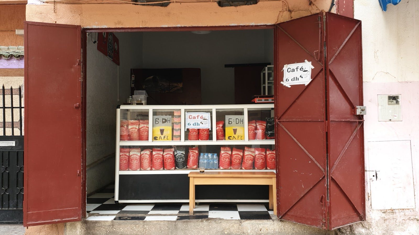 Cafe emporté 6 DHS - Salé