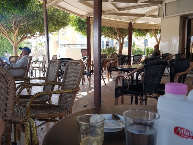 مقهى لمروة | Café Lmrawa - Tazaa - +212 5352-11770