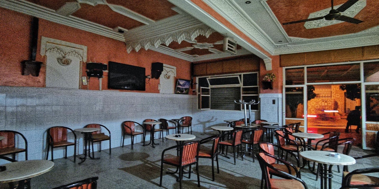 CAFÉ YASMINA - Bhalil