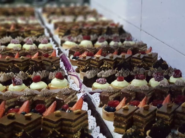 PURE BAKE - Martil - +212 662-874816
