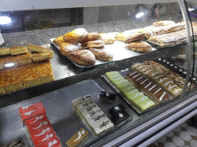 Pâtisserie Al Oum - Marrakech - +212 5243-14448