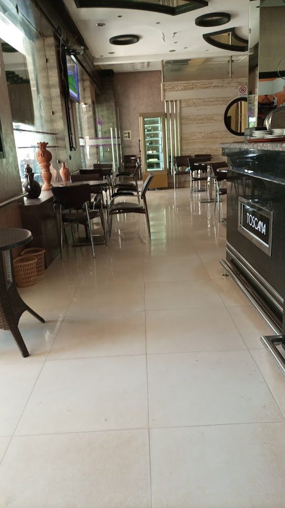 Café & Pâtisserie Boulangerie TOSCANA - Salé