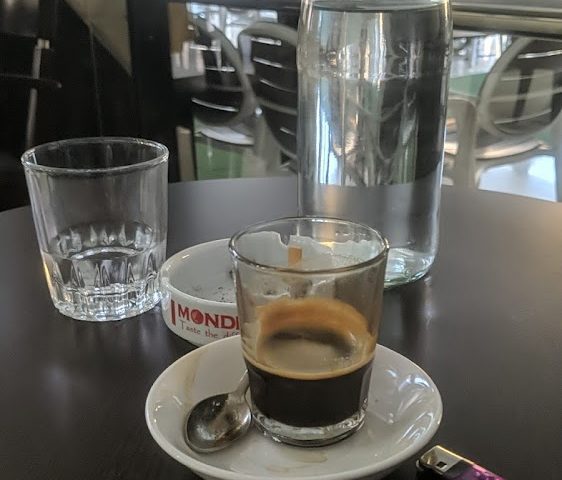 Café blanca ide مقهى بلانكا ايس - Fès -
