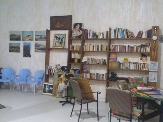 Pablo des fleures. Café librairie - Agadir -