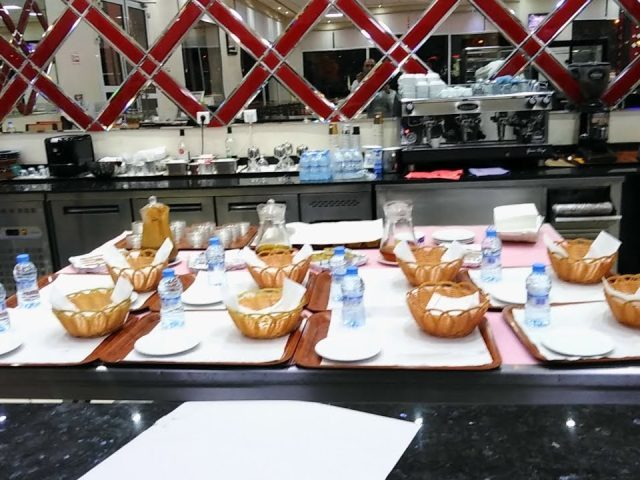 Al Baraka Restaurant - Khouribga - +212 767-300585