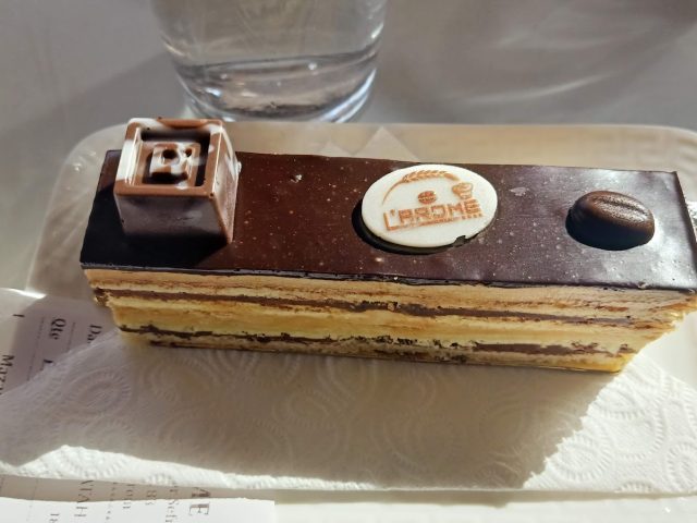 Café L'arome مقهى لاروم - Sefrou - +212 635-661883