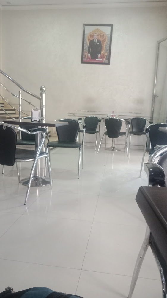 Café everest مقهى افرست - Nador