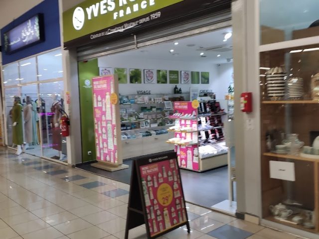 Yves Rocher - Khouribga - +212 5235-62849