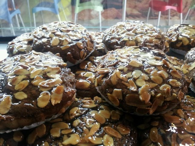 Panaderia Pasteleria Rabab حلويات رباب مخبزة - Martil - +212 658-262358