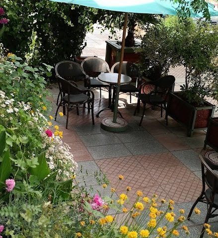 Café Restaurant pizzeria Seqqaya - Sefrou - +212 5356-83089
