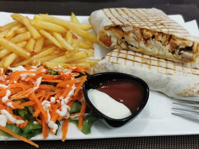 Al Akhawaine - Sefrou - +212 5356-62492