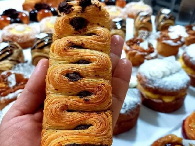 Patisserie REDOUNE - Chefchaouen - +212 684-335669