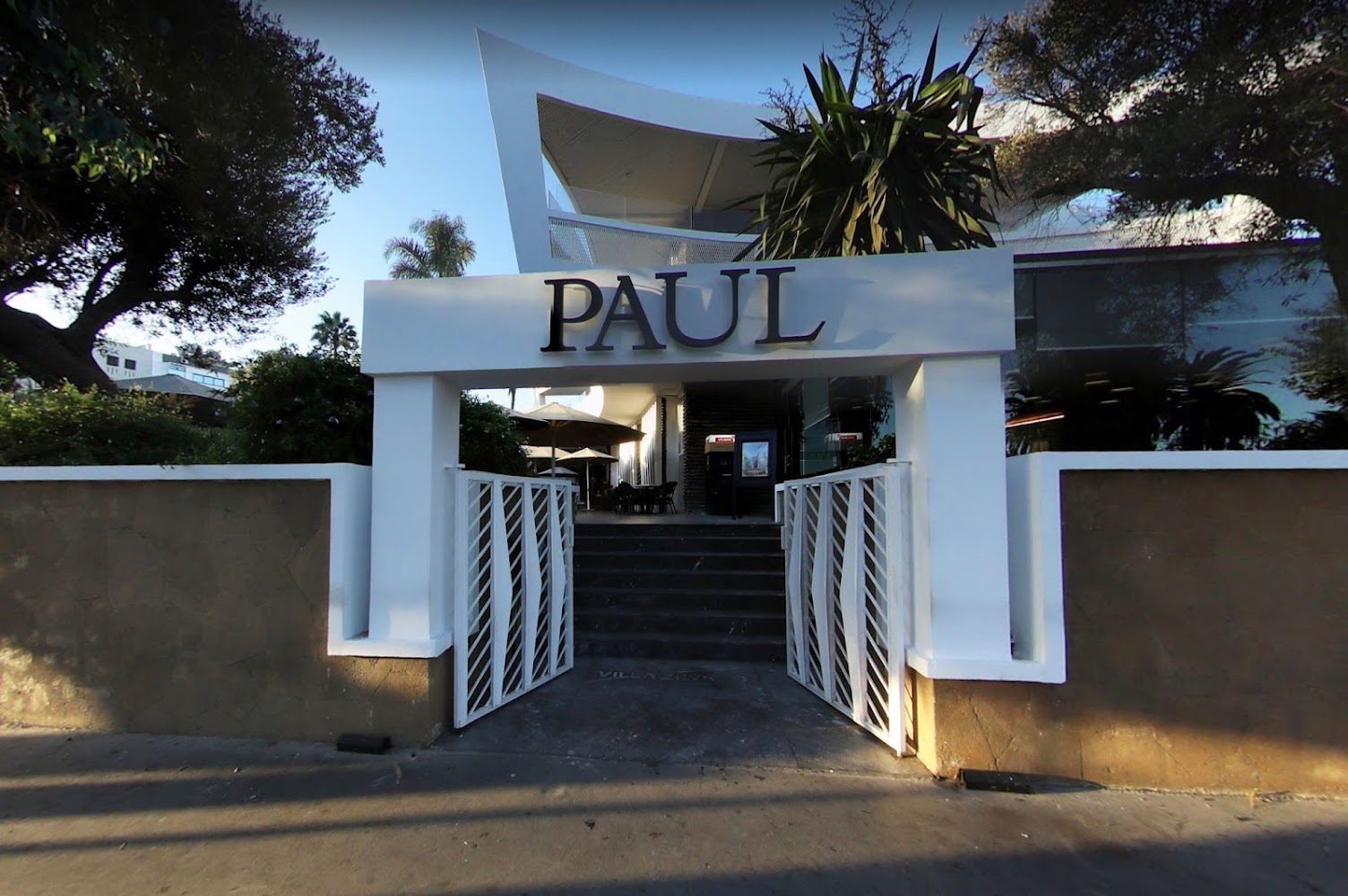 PAUL Zevaco Anfa Casablanca - Casablanca