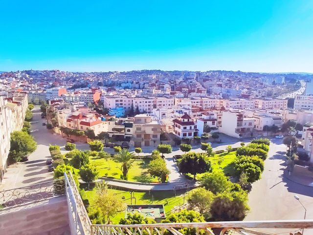 aziz NA - Tanger - +212 660-012277
