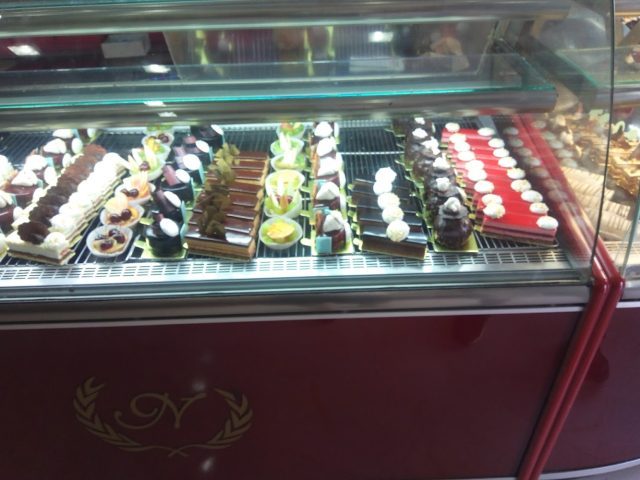 Patisserie Naval - Casablanca - +212 5223-86290