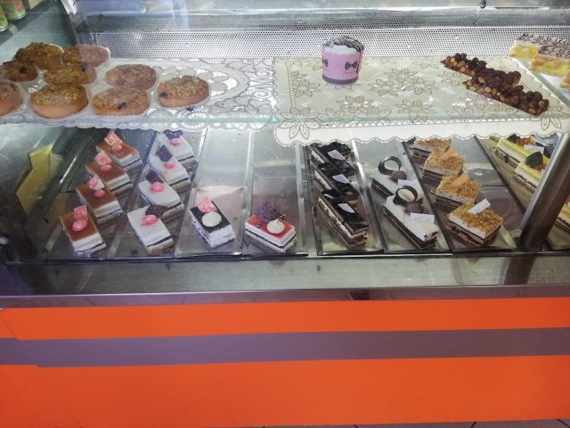 Bolangerie patisserie elotmani - El Jadida - +212 672-732999