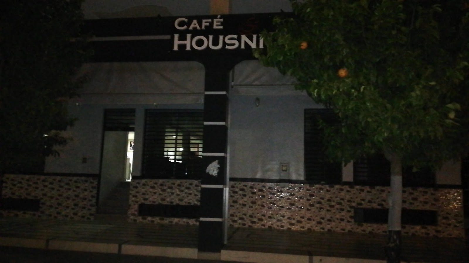 Café HOUSNI مقهى حسني - Kénitra