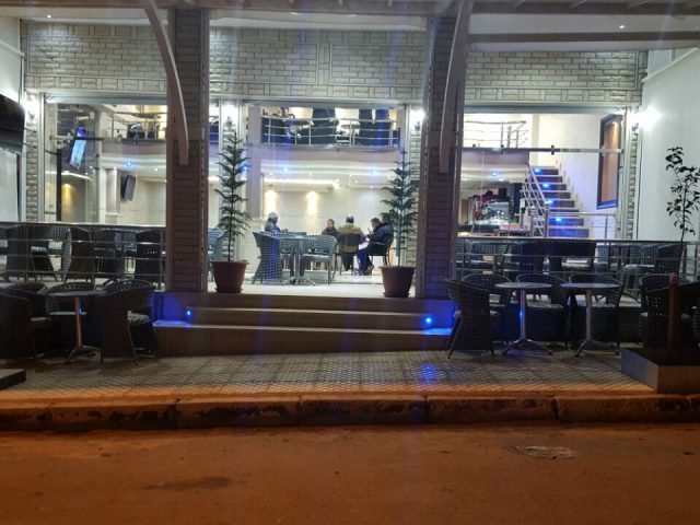 Cafè Diamonde - Azrou - +212 631-425729