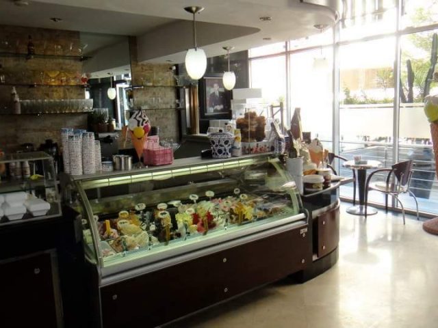La Fuga - Tanger - +212 5393-31064