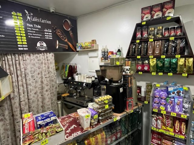 Coffe shop Ali (cafes carrion) - Tanger - +212 610-335401