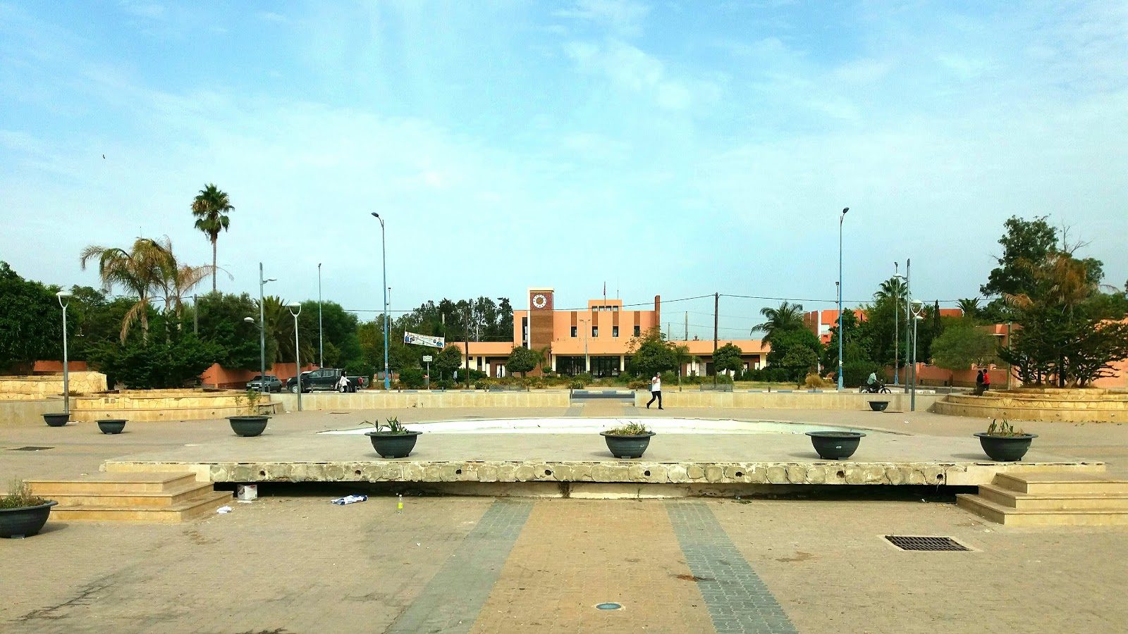 مُنتزه jardin - Youssoufia