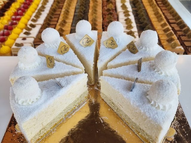 Azar Patisserie - Marrakech - +212 80-8541118