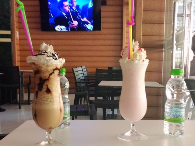 Café Akchmir - Azrou - +212 5355-63083