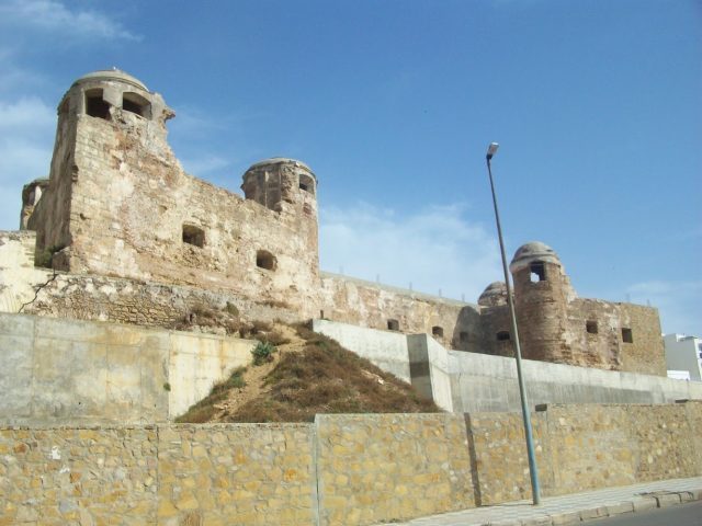 Hôtel Tanger in Larache - Lararache - +212 5399-16814