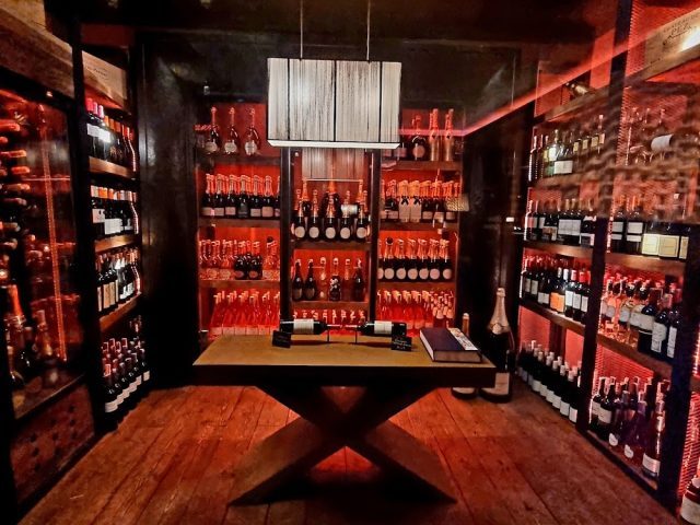Bô Zin - Marrakech - +212 5243-88012