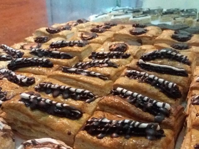 Patisserie Tafraout-Ammelne - Leqliaa - +212 670-066607