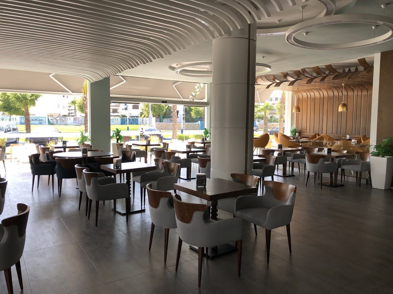 Cafe Paris - Cabo Negro