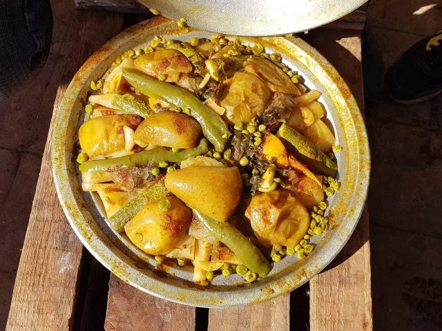 مخبزة وحلويات كريسطال عند ميمون - El Aioun - +212 676-228109