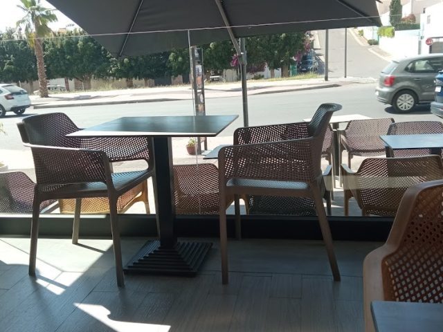 Mim's Coffee & More - Agadir - +212 5288-24765