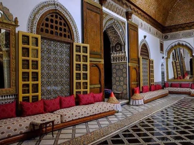 Palais Mnebhi - Fès - +212 5356-33893