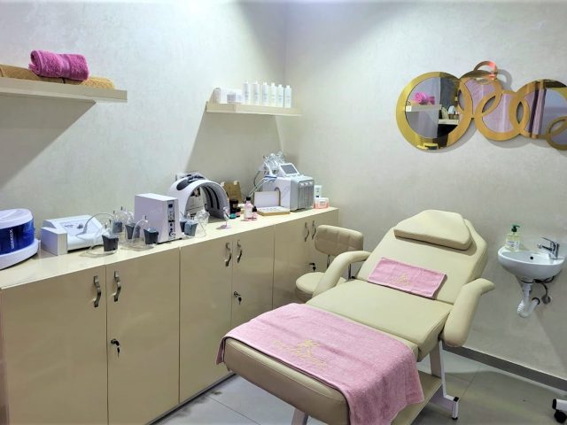 Glamour Beaute & Esthetique Center - Agadir - +212 671-440274