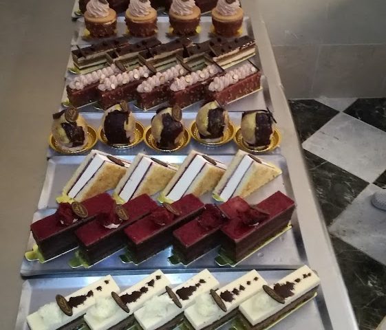 Café Eden Gourmet - Nador - +212 5363-81900