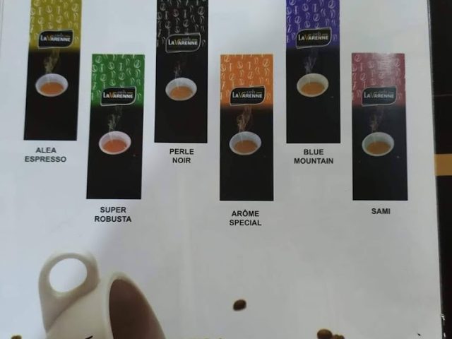 Café Karima - El-Hajeb - +212 613-600344