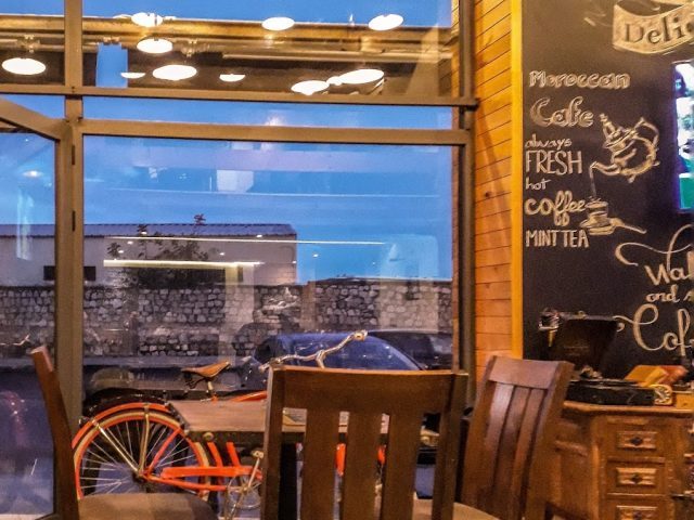Cafe 13 - Meknès - +212 5355-12138