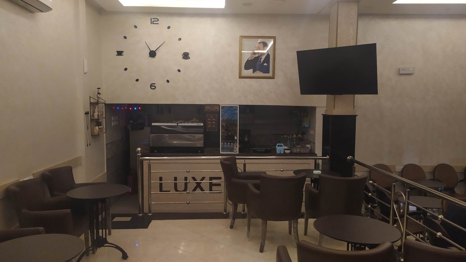 Luxe Café - Salé