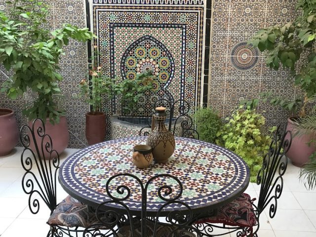 Morrocanrolltravel - Fès - +212 657-030871
