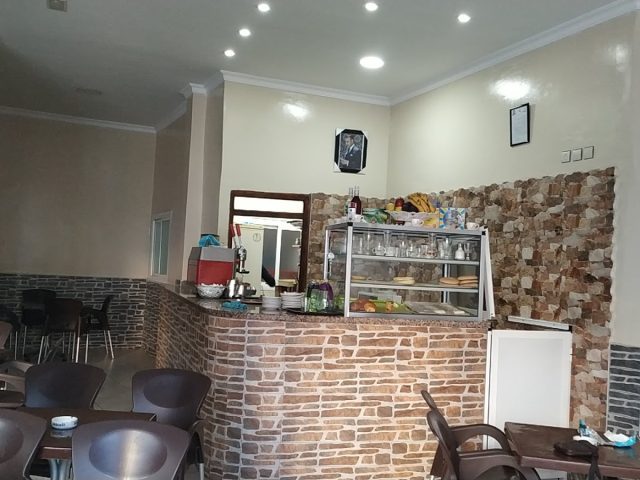 مقهى الرايس Cafe ER-Raiss - Martil - +212 5399-79021